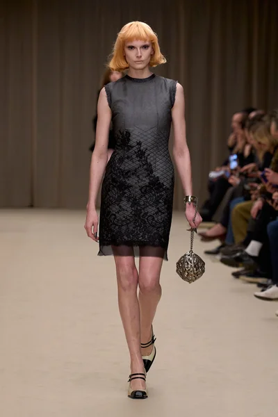 Look 2
